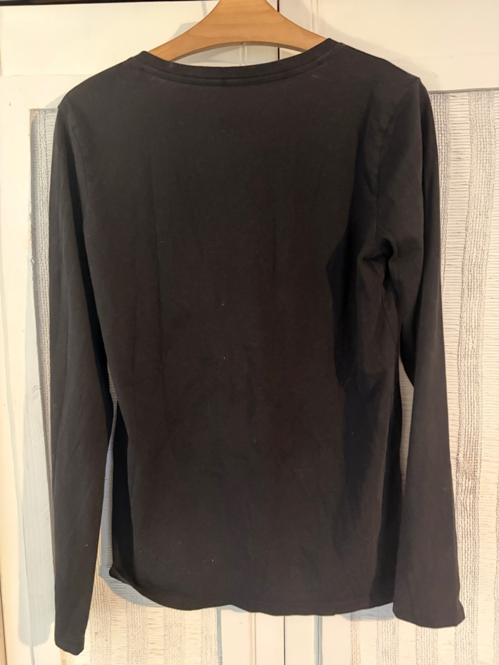 ATM Henley Shirt Black Size medium Long Sleeve - Picture 3 of 3
